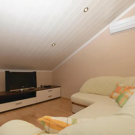Two-bedroom Karbuni With Sea View 09 Apartamento