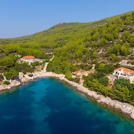 Two-bedroom Karbuni With Sea View 09 Prizba